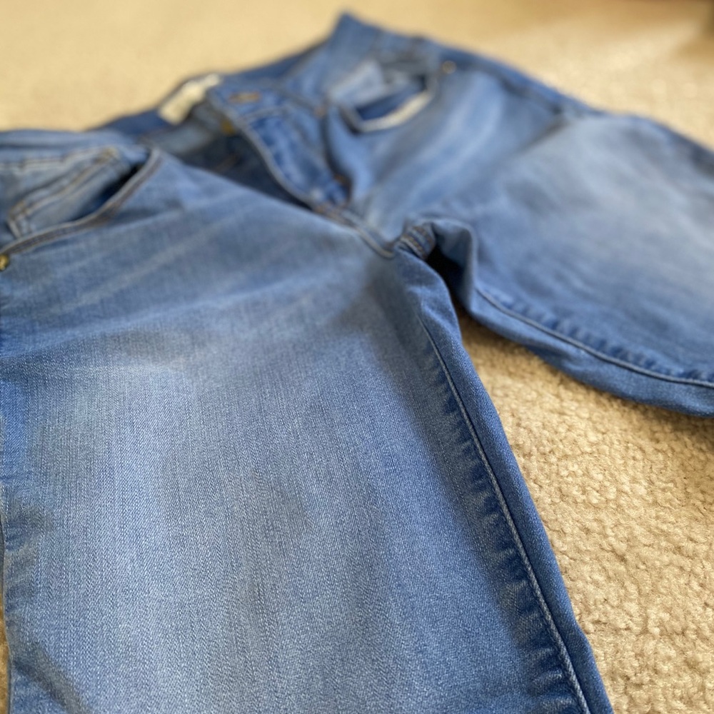 Light denim skinny jeans